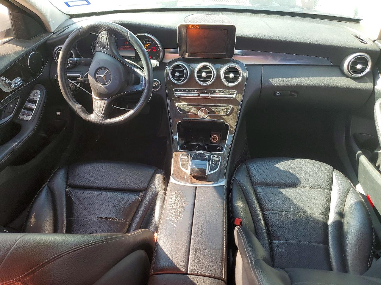 2015 Mercedes-benz C 300 Белый vin: 55SWF4JB5FU049669