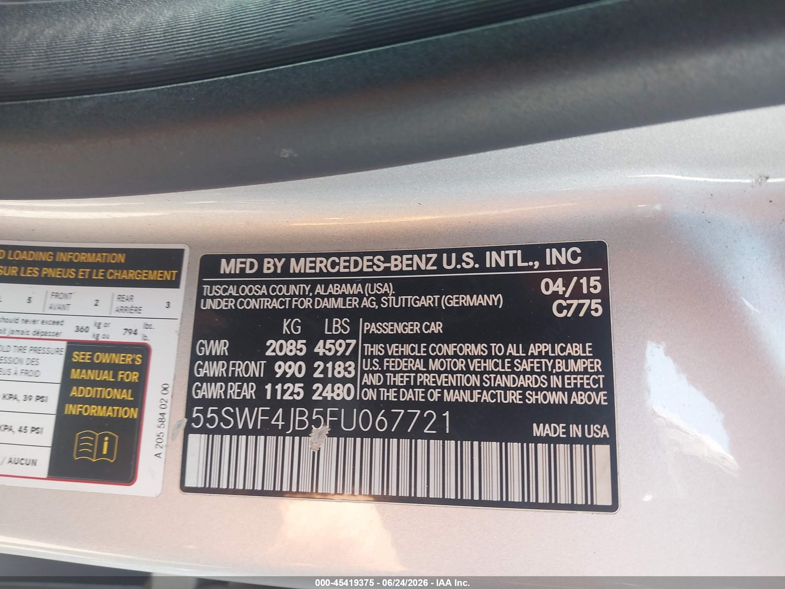 2015 Mercedes-benz C 300 Silver vin: 55SWF4JB5FU067721