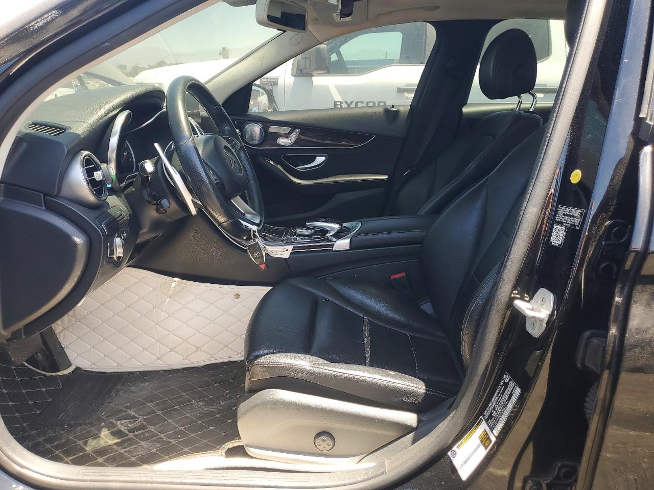 2015 Mercedes-benz C 300 Black vin: 55SWF4JB5FU069775