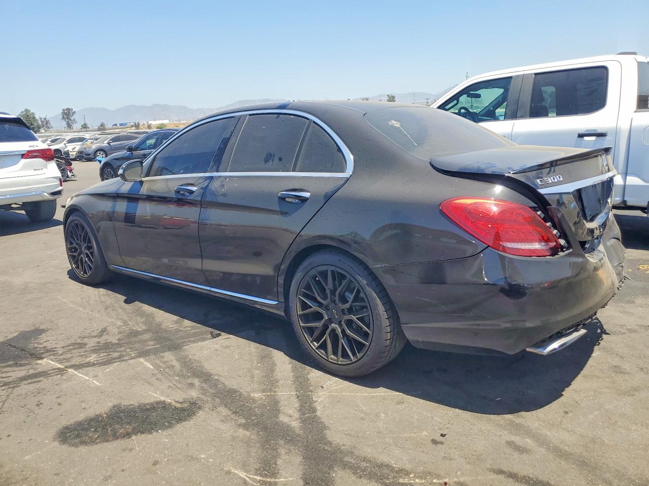 2015 Mercedes-benz C 300 Black vin: 55SWF4JB5FU069775