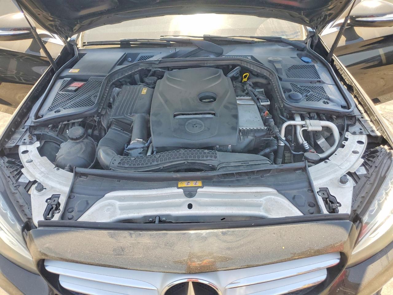 2015 Mercedes-benz C 300 Black vin: 55SWF4JB5FU069775