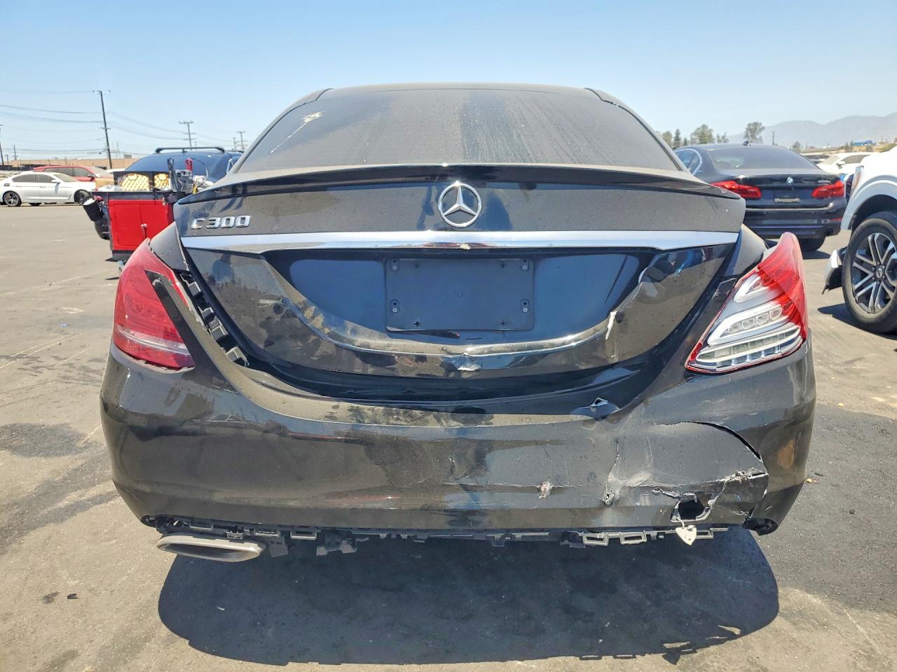 2015 Mercedes-benz C 300 Black vin: 55SWF4JB5FU069775