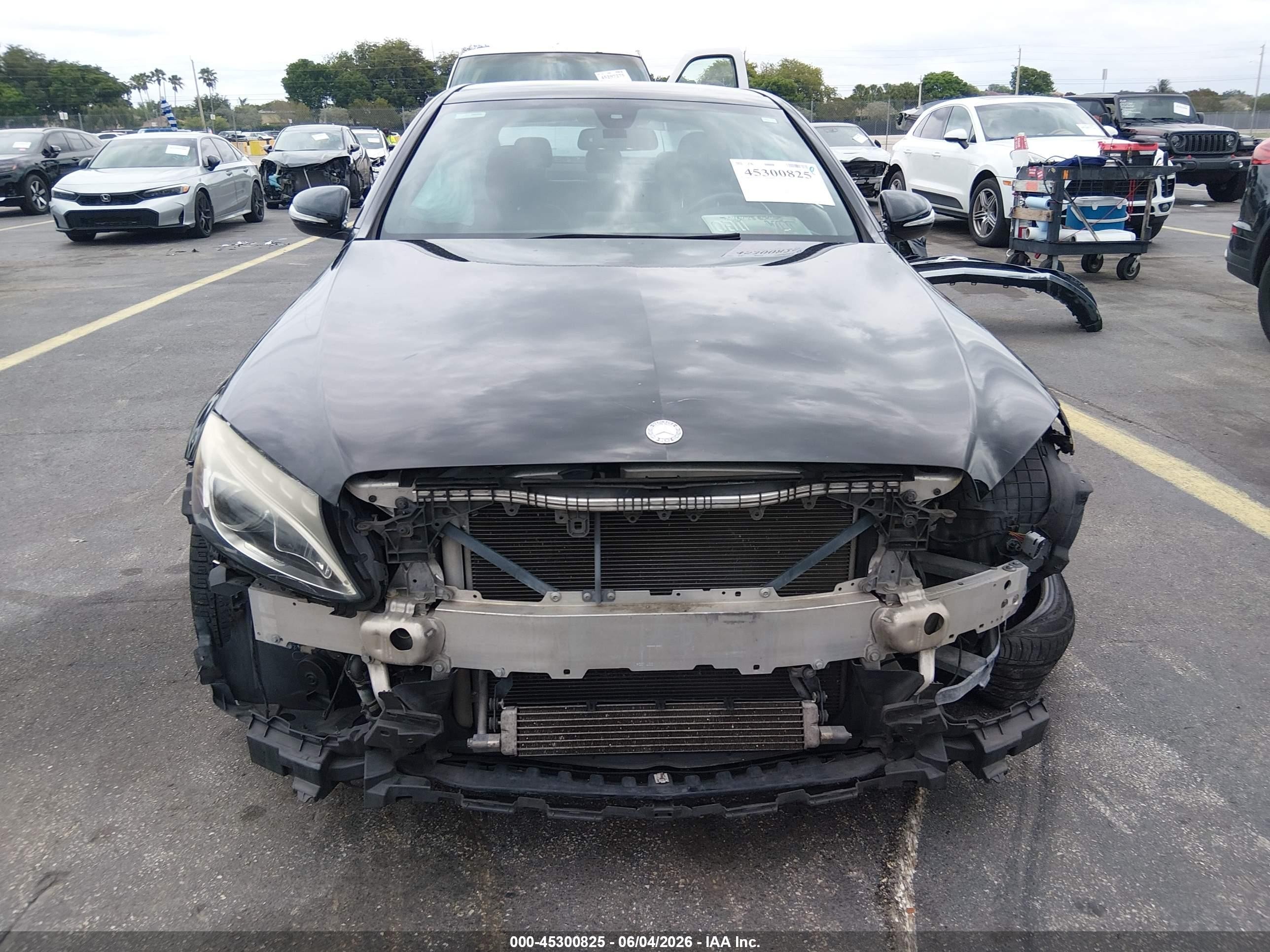 2015 Mercedes-benz C 300 Sport Black vin: 55SWF4JB5FU080842
