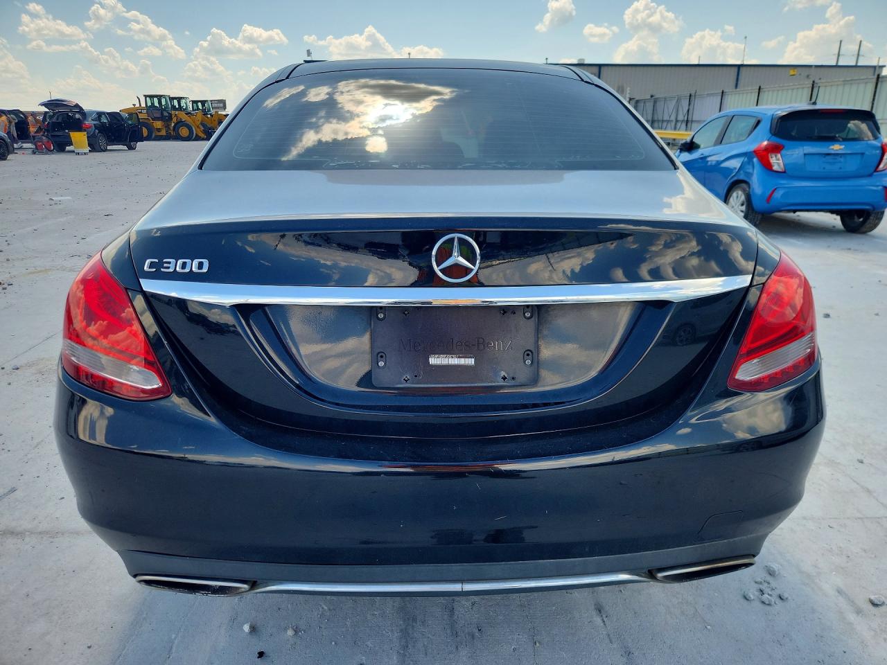 2015 Mercedes-benz C 300 Black vin: 55SWF4JB5FU087581