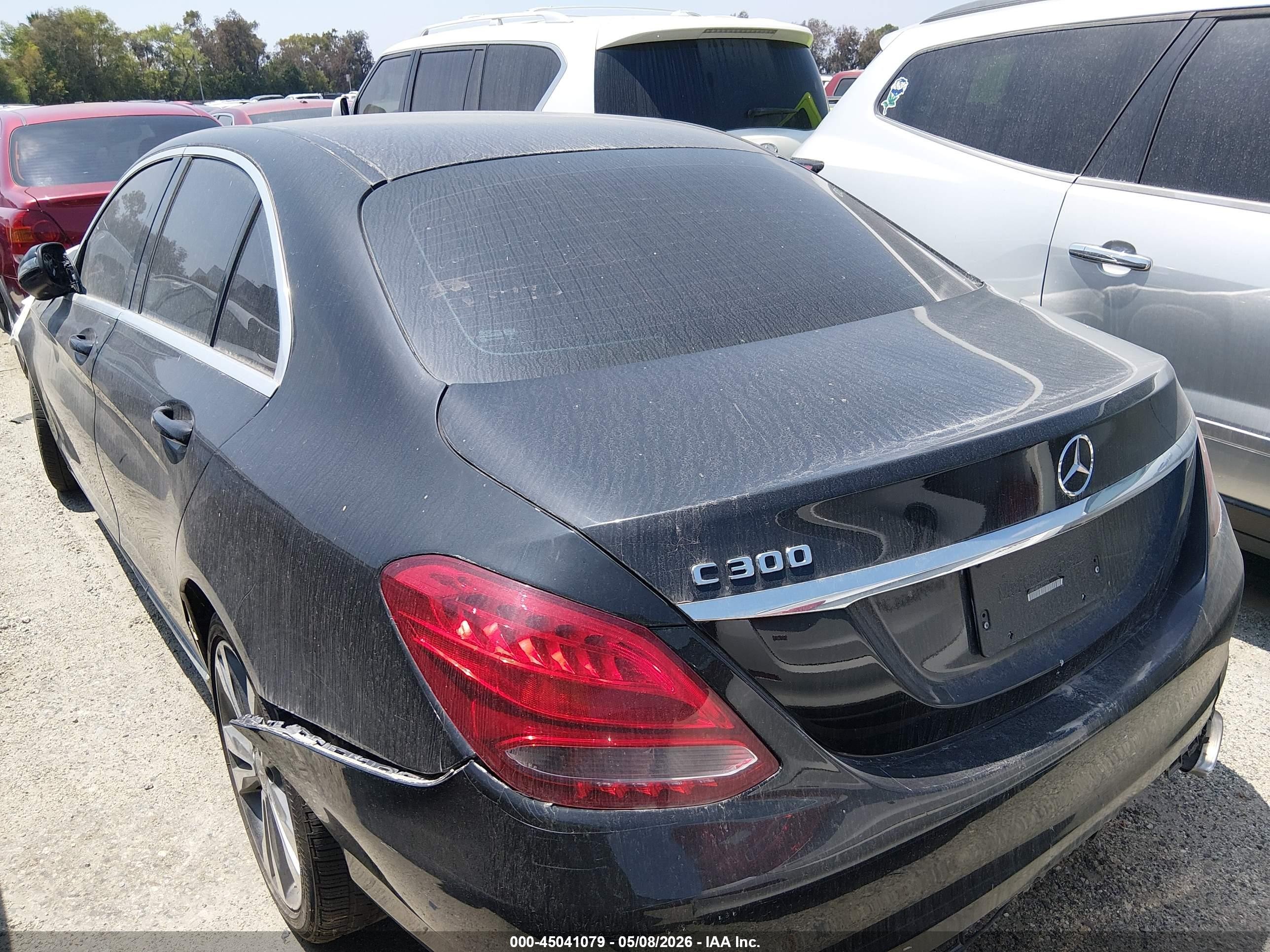 2018 Mercedes-benz C 300   Black vin: 55SWF4JB5JU277731