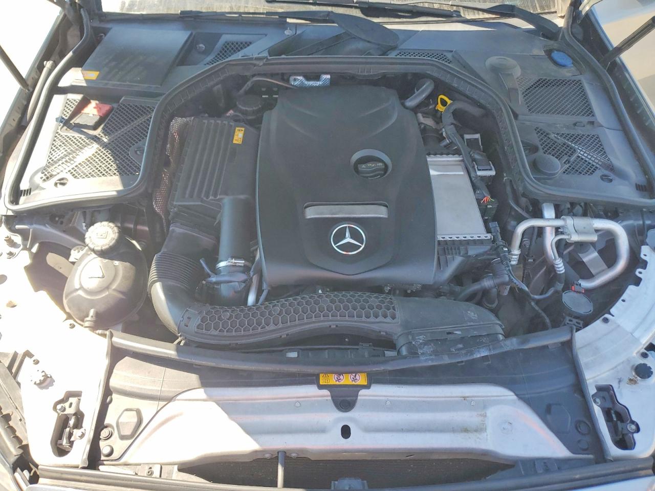 2015 Mercedes-benz C 300 Gray vin: 55SWF4JB6FU054508