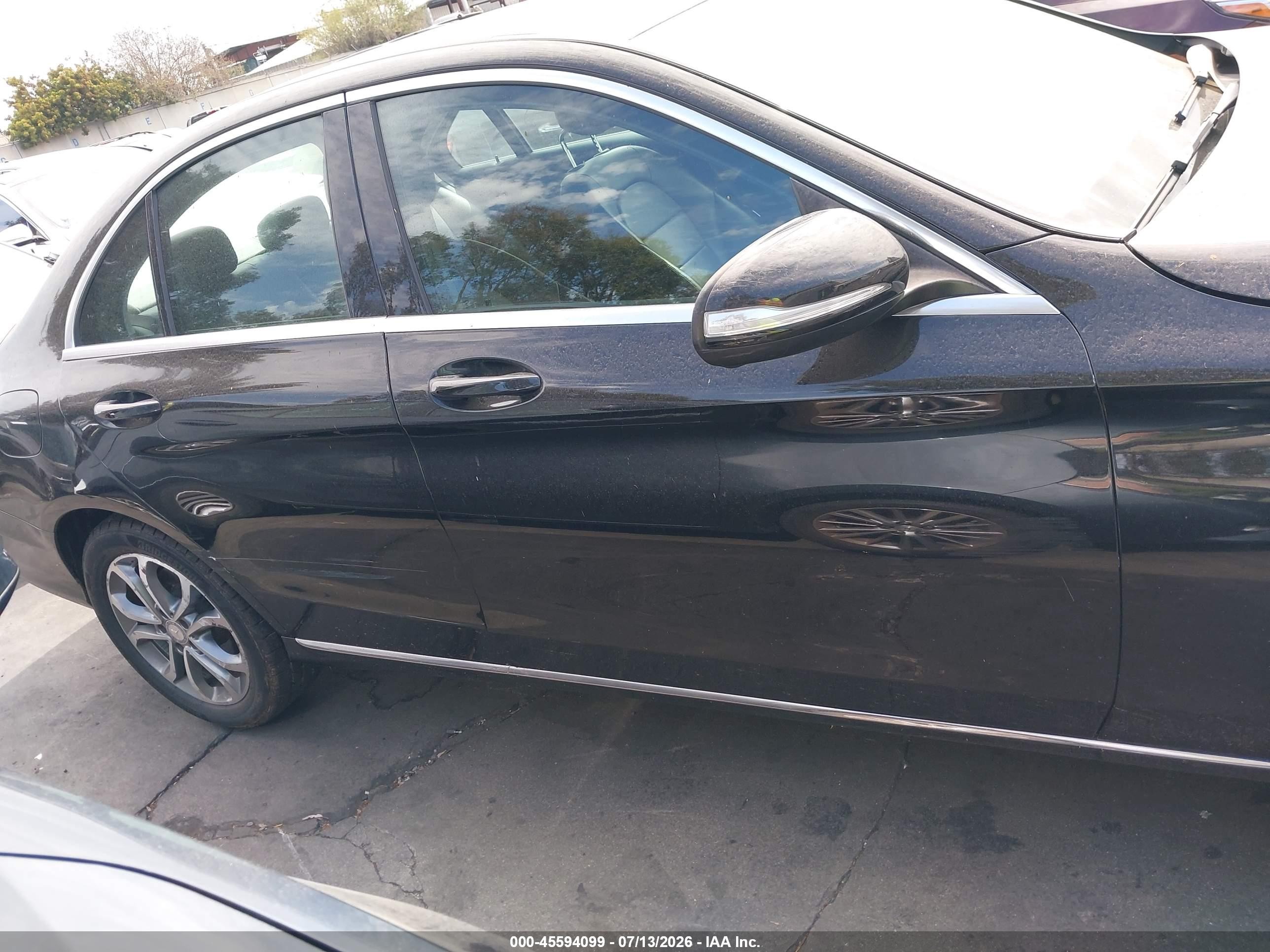 2015 Mercedes-benz C 300 Black vin: 55SWF4JB6FU054587