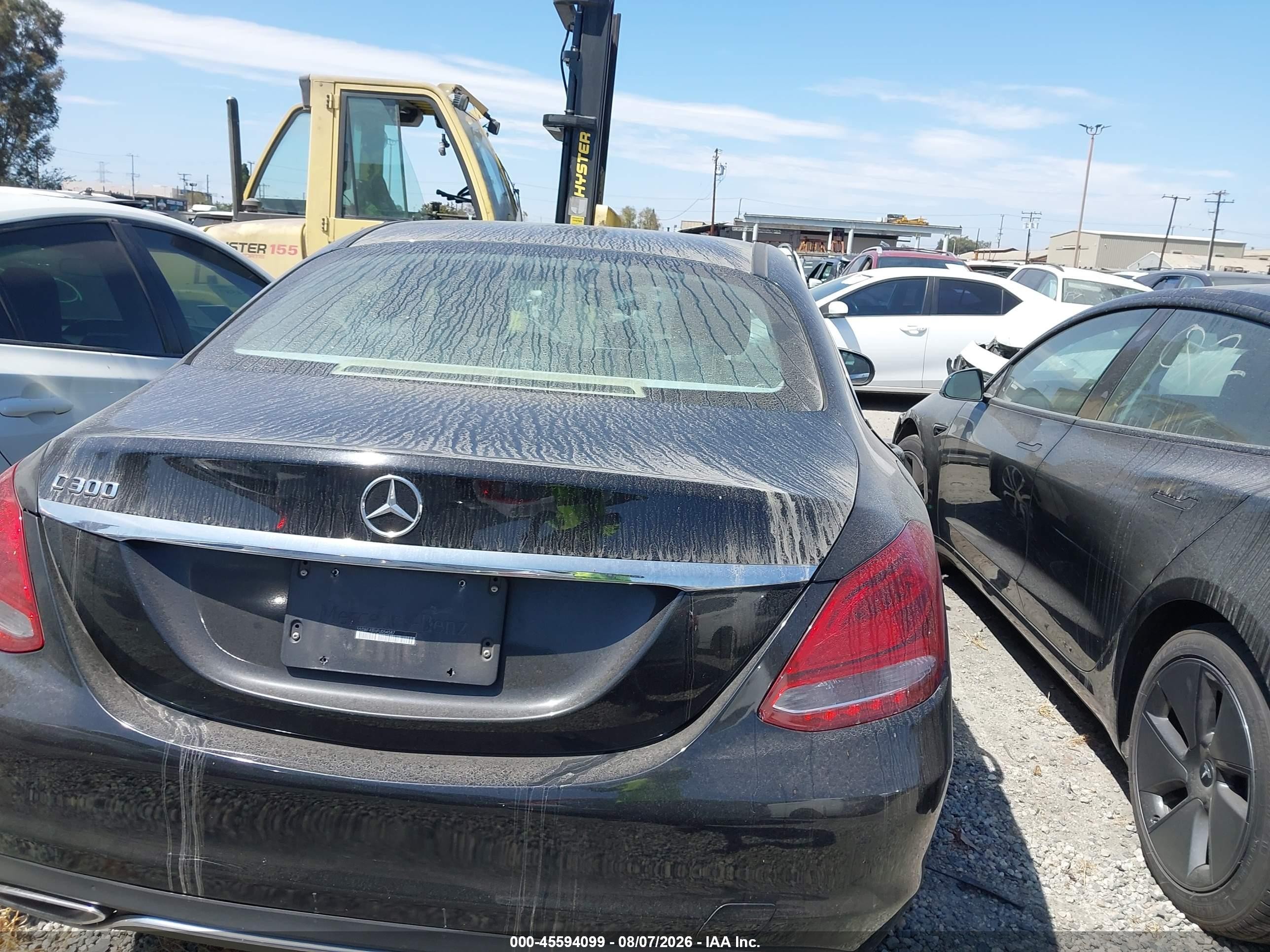 2015 Mercedes-benz C 300 Black vin: 55SWF4JB6FU054587