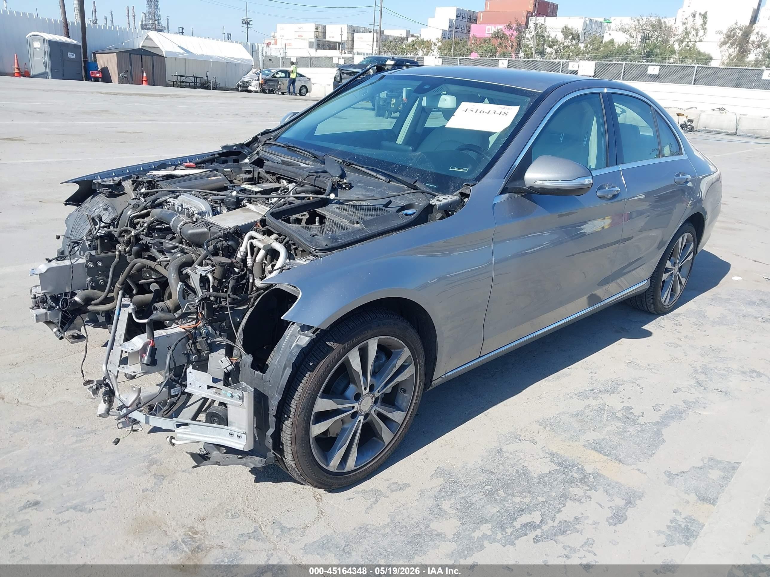 2015 Mercedes-benz C 300 Luxury Silver vin: 55SWF4JB6FU085242