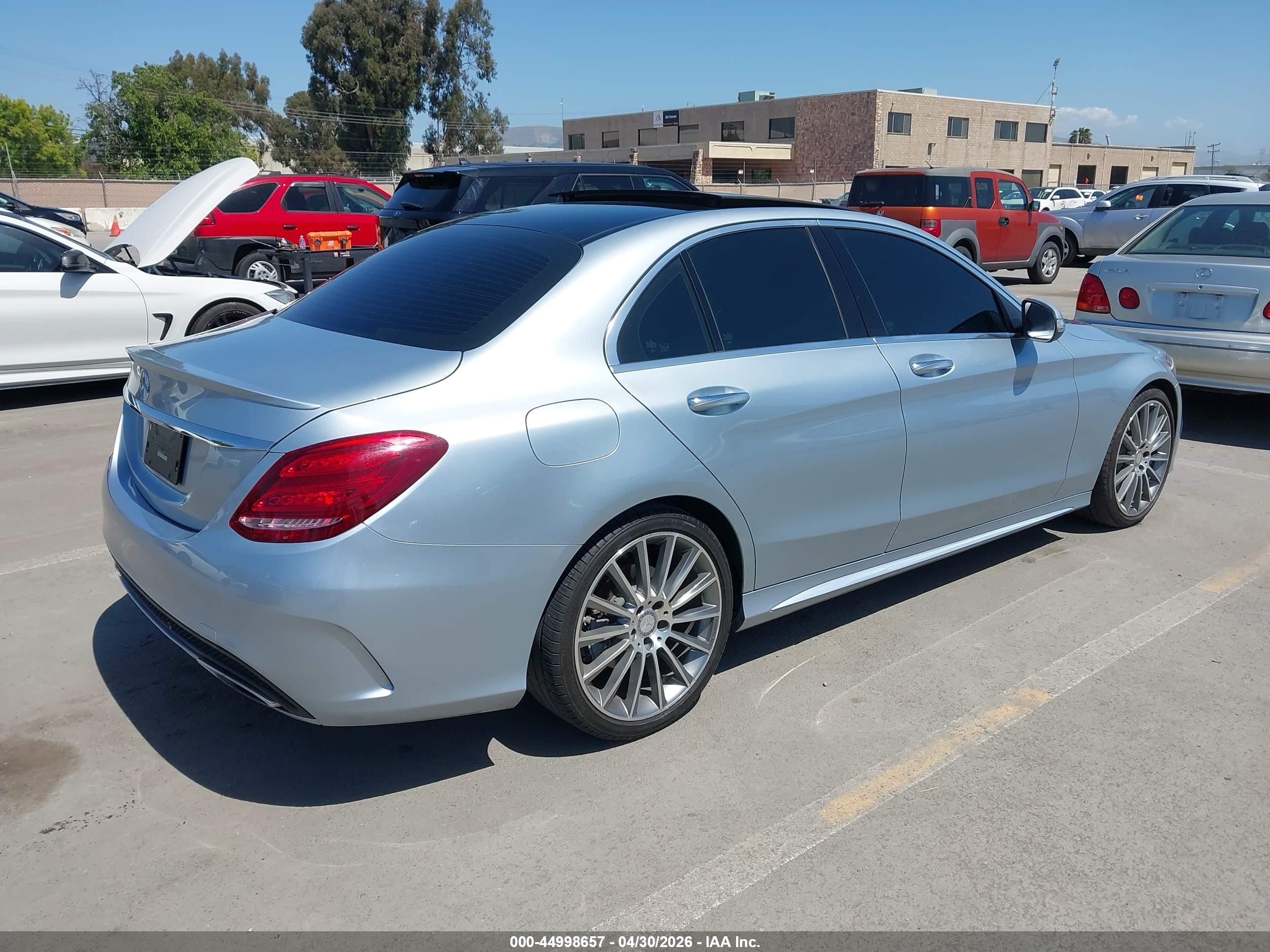 2015 Mercedes-benz C 300 Sport Silver vin: 55SWF4JB6FU086696