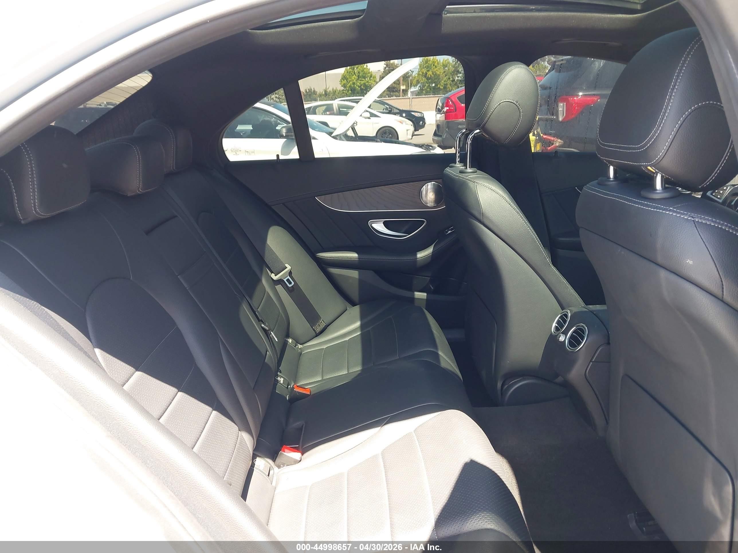 2015 Mercedes-benz C 300 Sport Silver vin: 55SWF4JB6FU086696