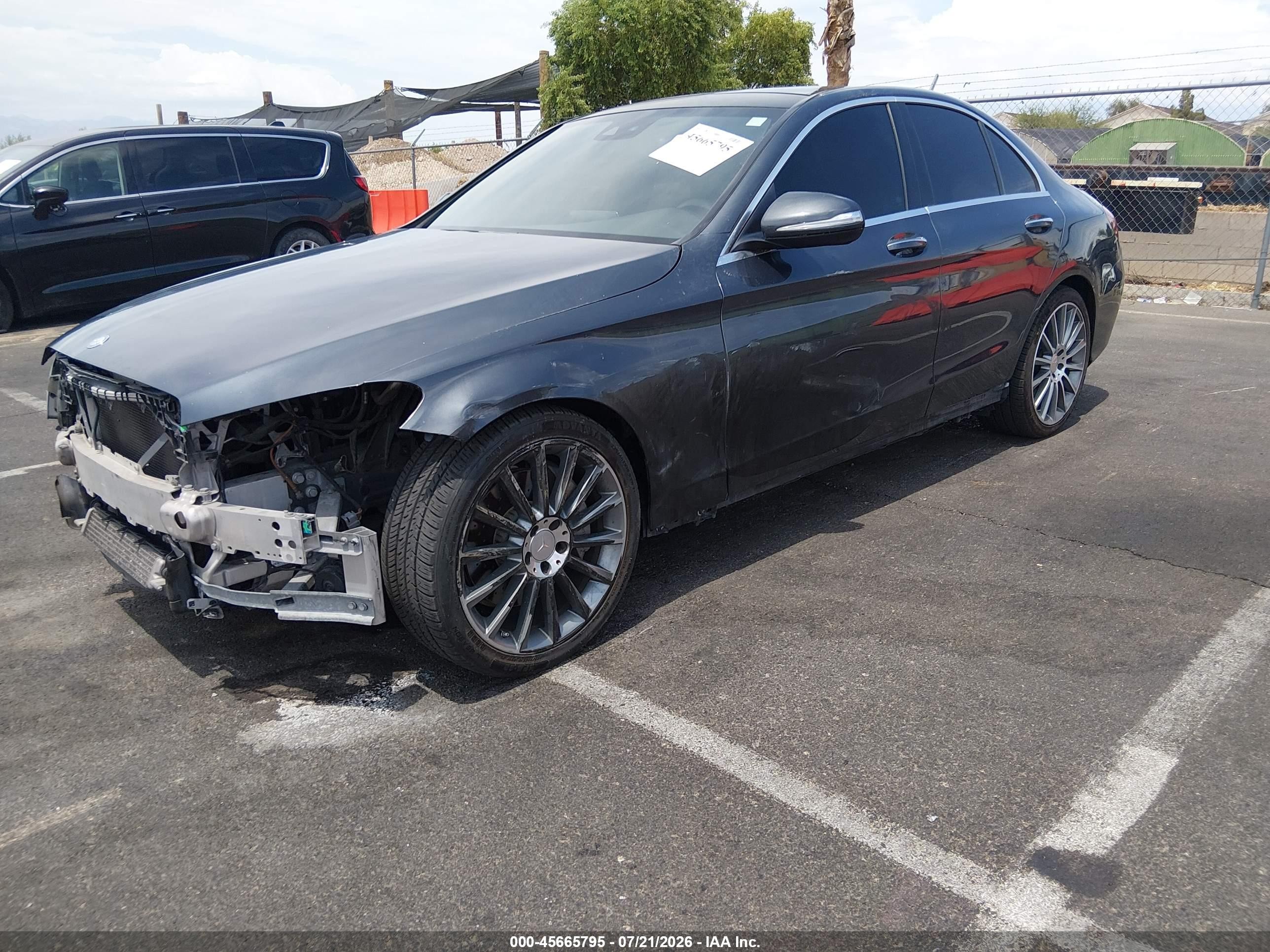 2015 Mercedes-benz C 300 Sport Черный vin: 55SWF4JB6FU090182
