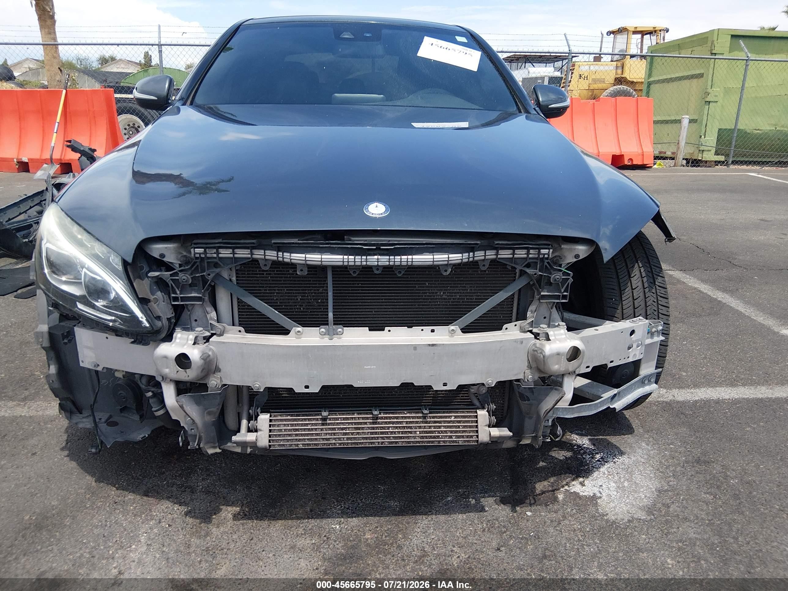 2015 Mercedes-benz C 300 Sport Черный vin: 55SWF4JB6FU090182