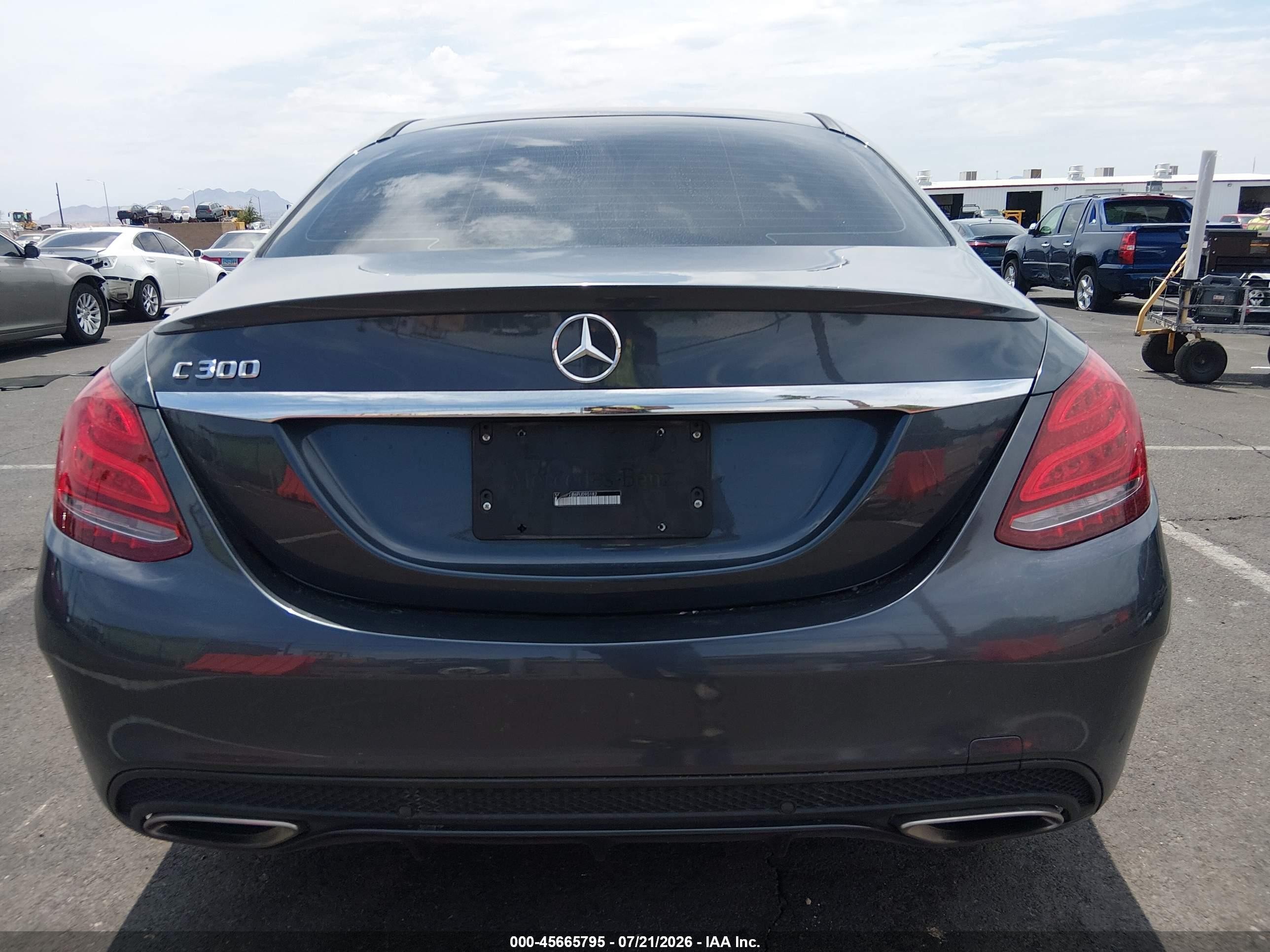 2015 Mercedes-benz C 300 Sport Черный vin: 55SWF4JB6FU090182