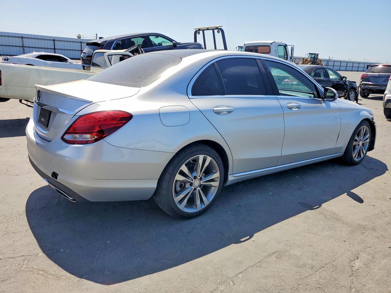 2016 Mercedes-benz C 300 Silver vin: 55SWF4JB6GU118497