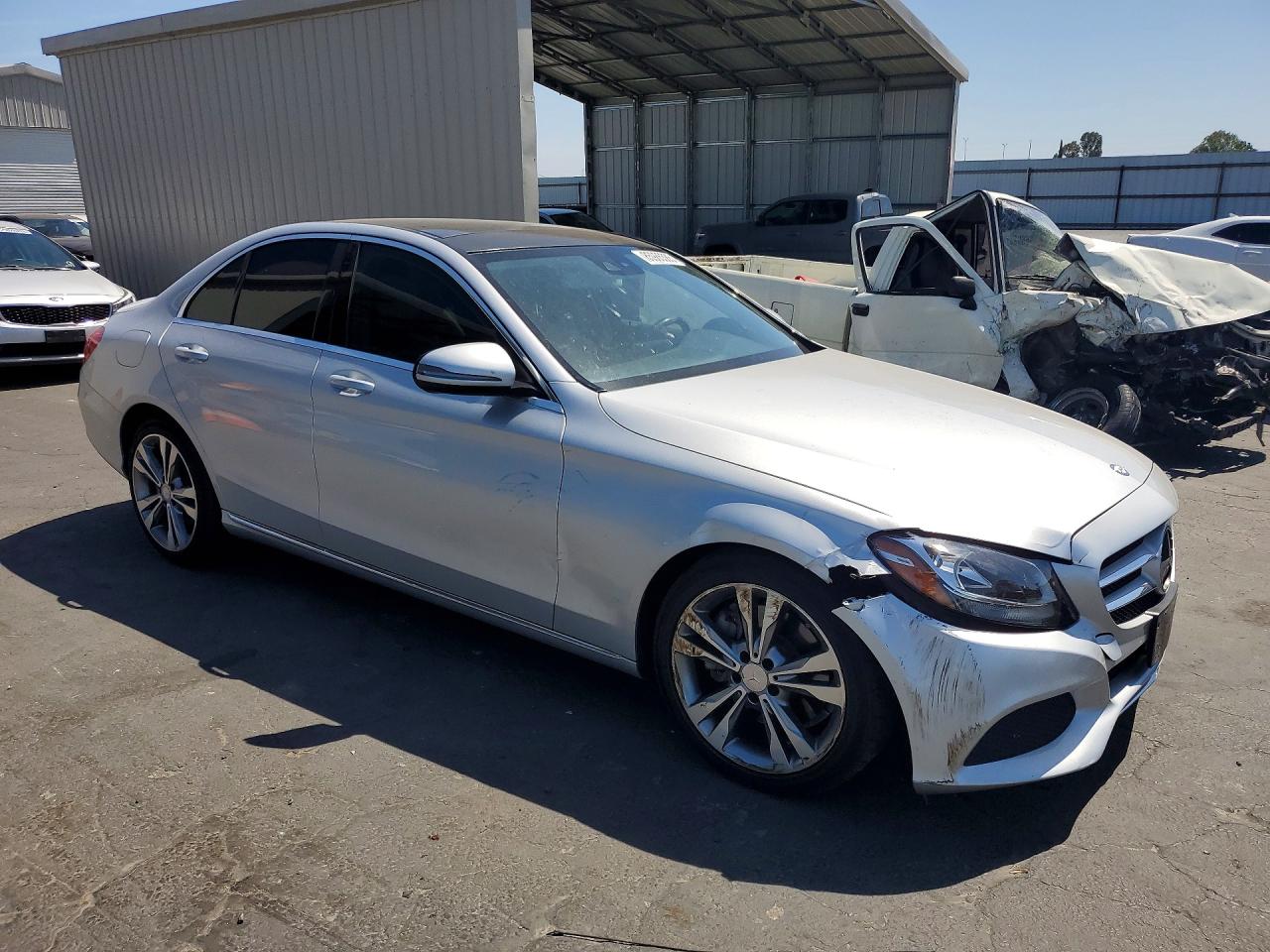 2016 Mercedes-benz C 300 Silver vin: 55SWF4JB6GU118497