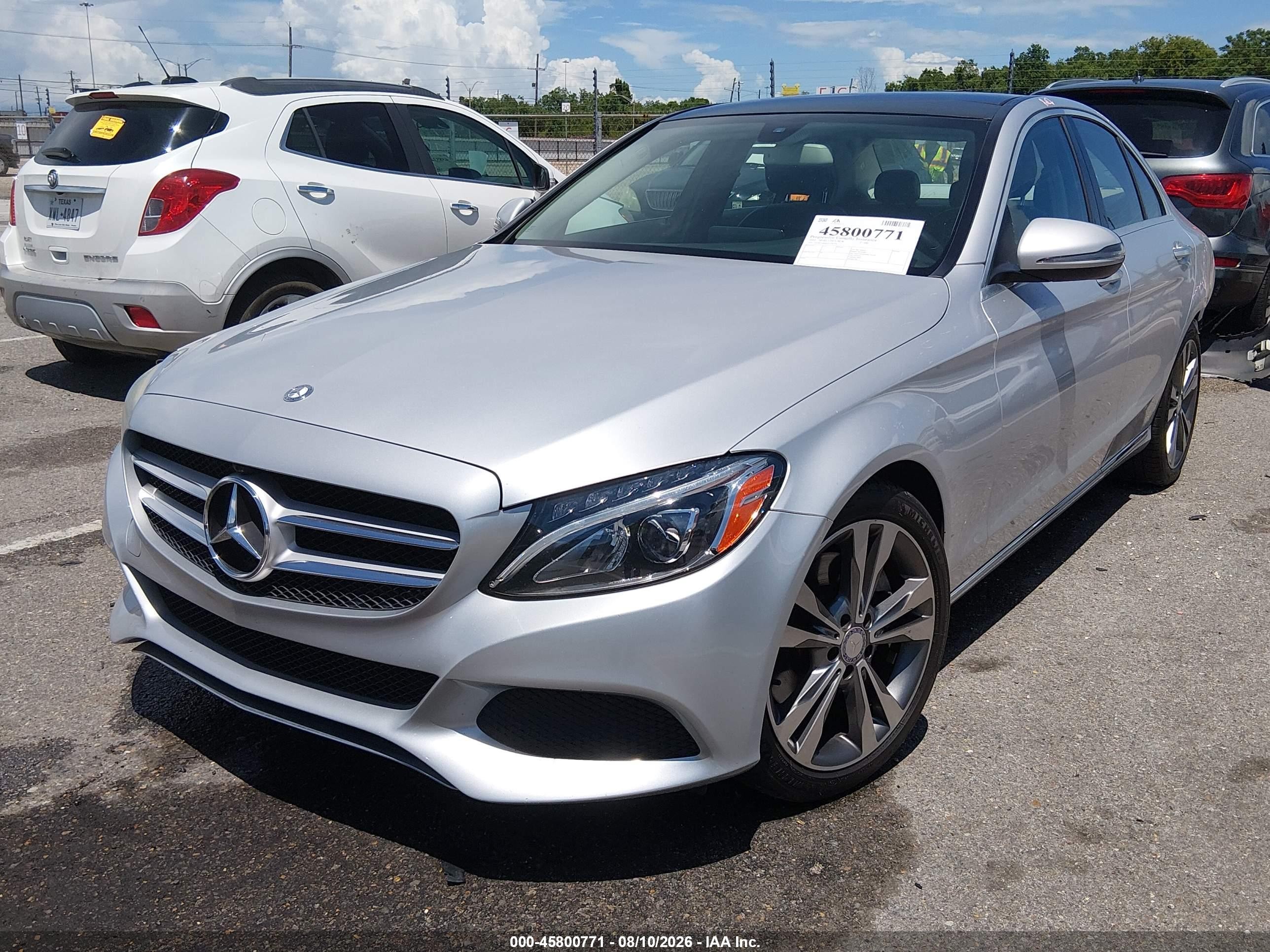 2016 Mercedes-benz C 300   Silver vin: 55SWF4JB6GU171779