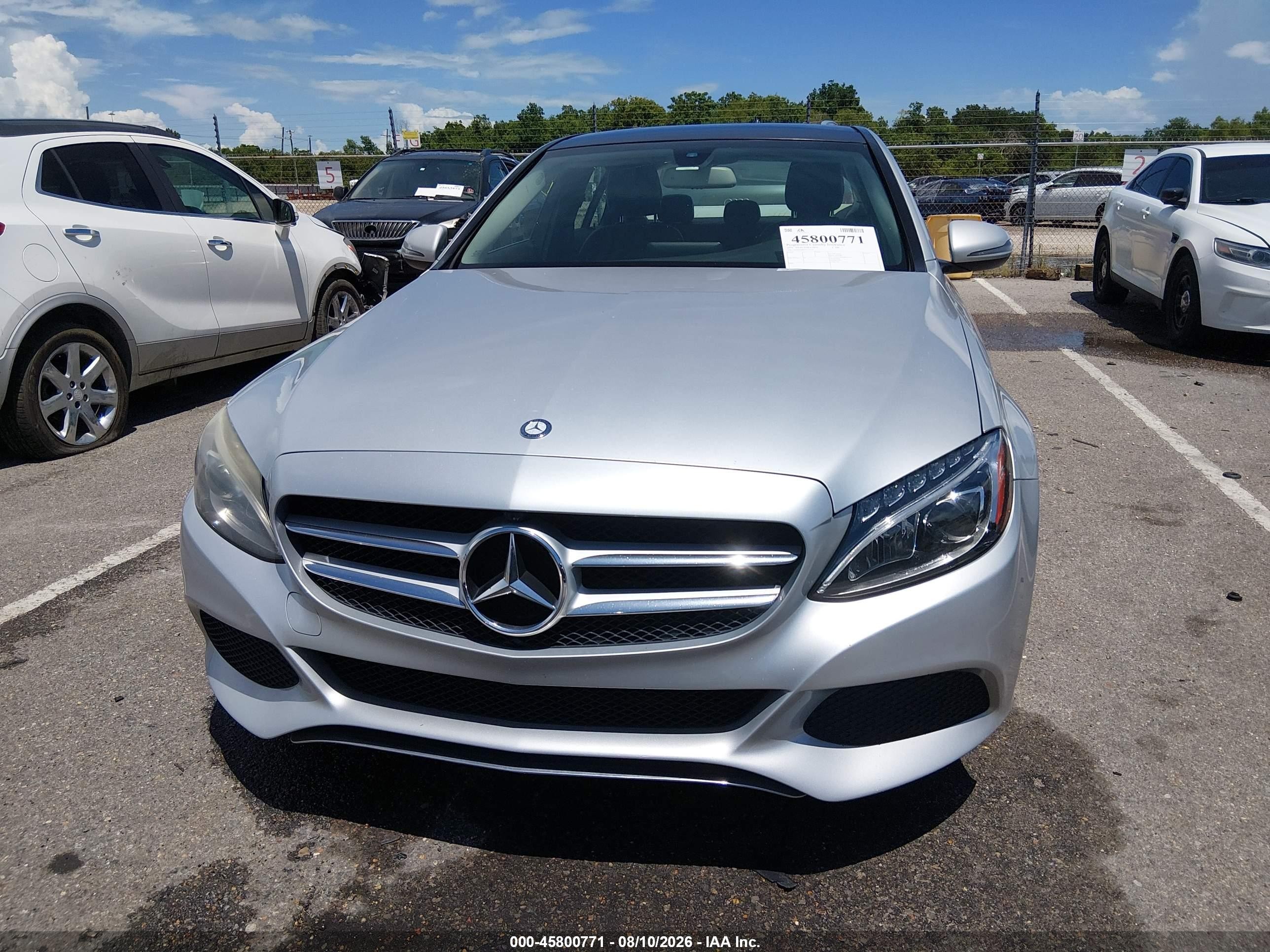 2016 Mercedes-benz C 300   Silver vin: 55SWF4JB6GU171779