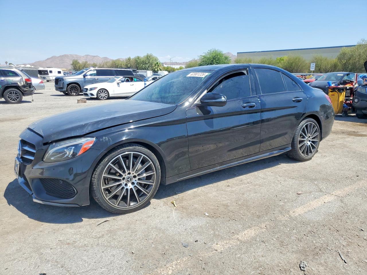 2018 Mercedes-benz C 300 Black vin: 55SWF4JB6JU275681