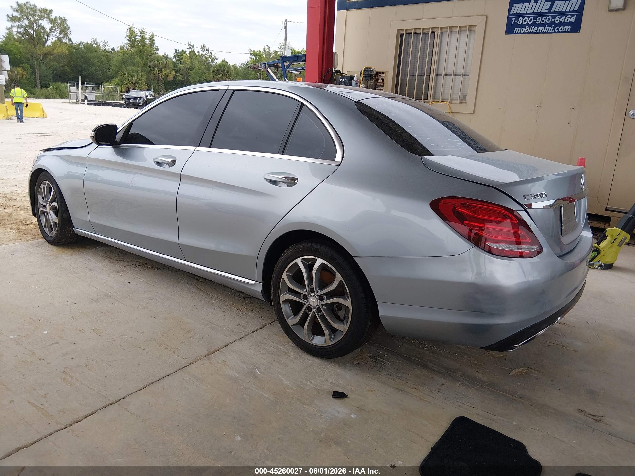 2015 Mercedes-benz C 300   Light Blue vin: 55SWF4JB7FU044330