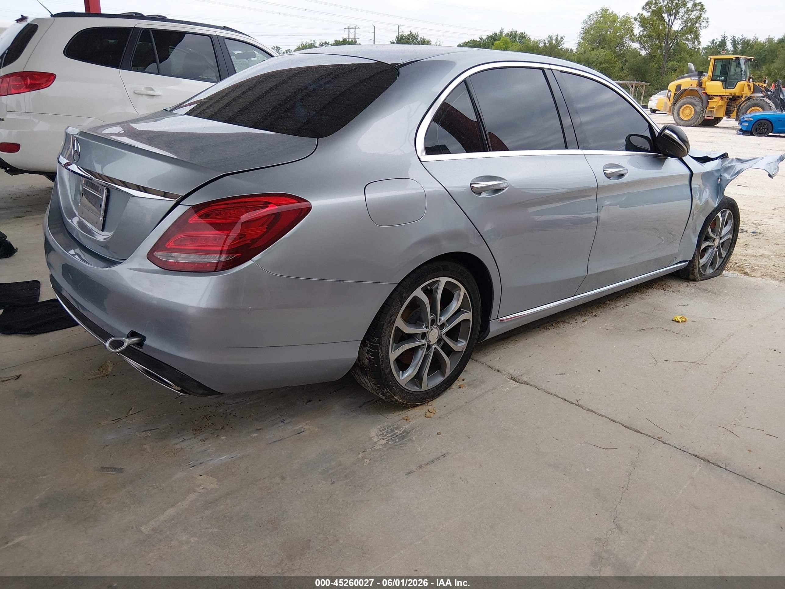 2015 Mercedes-benz C 300   Light Blue vin: 55SWF4JB7FU044330