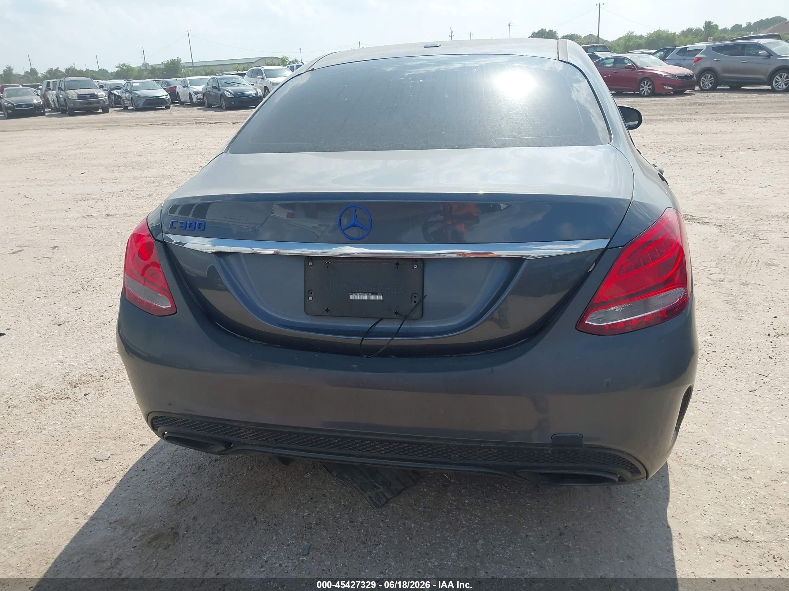 2015 Mercedes-benz C 300 Sport Gray vin: 55SWF4JB7FU044988