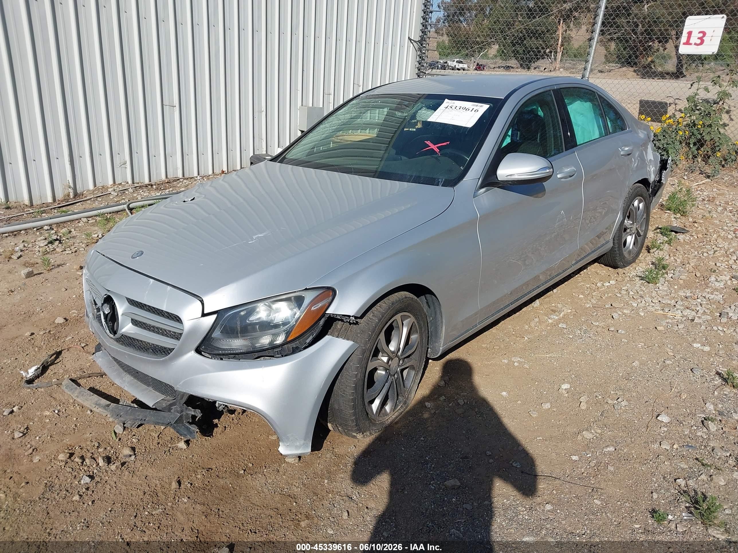 2015 Mercedes-benz C 300   Silver vin: 55SWF4JB7FU054405