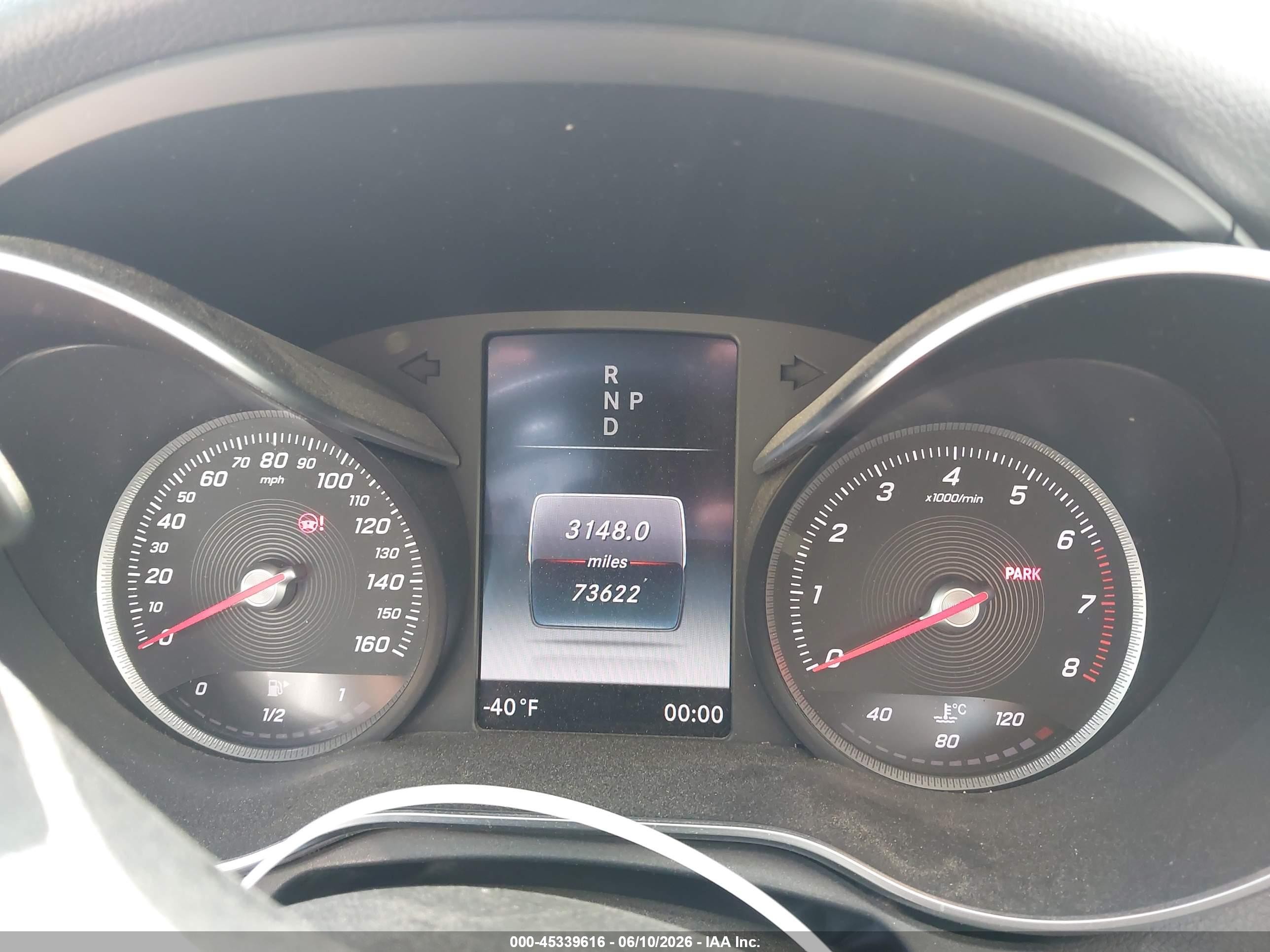 2015 Mercedes-benz C 300   Silver vin: 55SWF4JB7FU054405