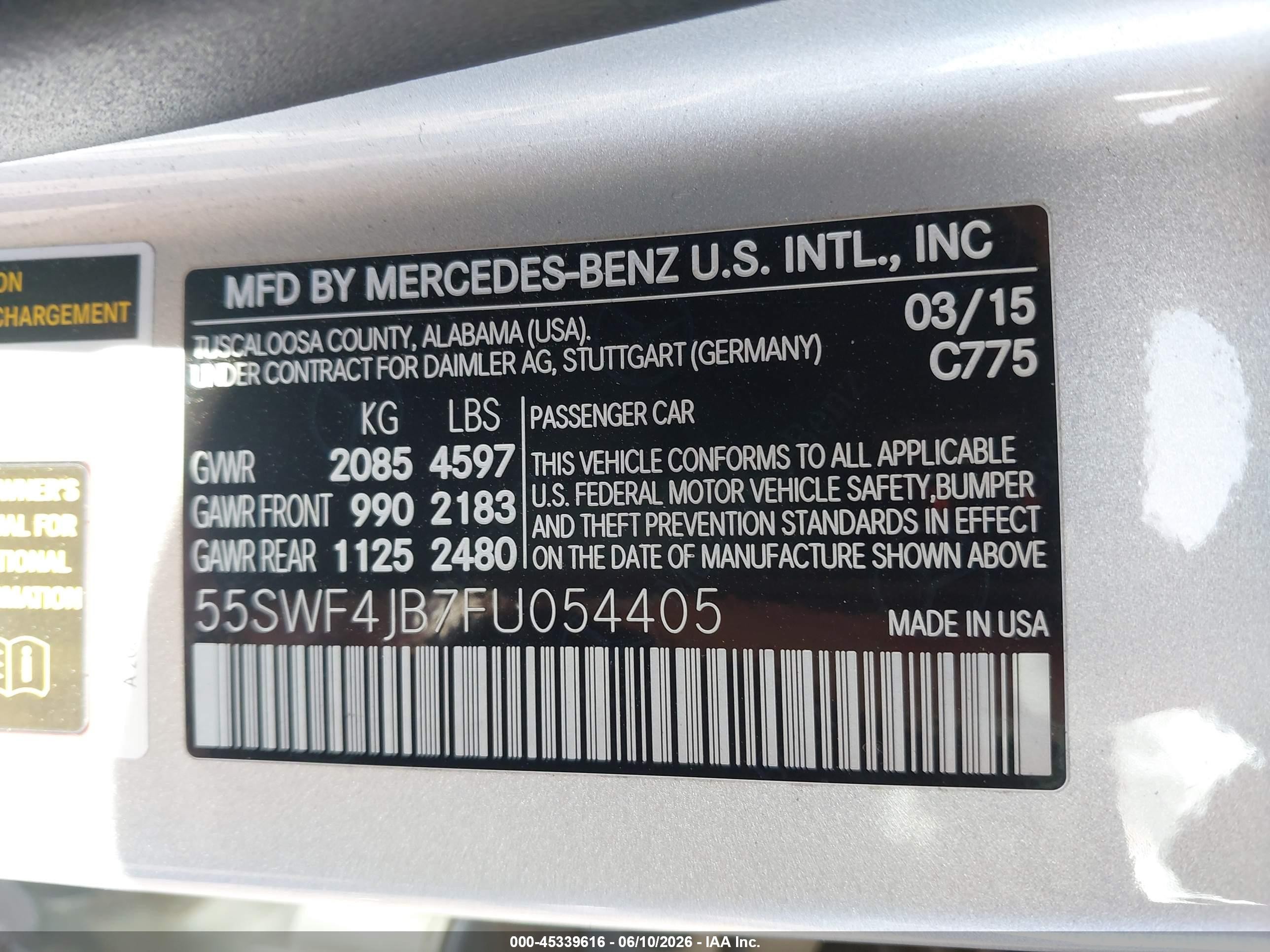2015 Mercedes-benz C 300   Silver vin: 55SWF4JB7FU054405