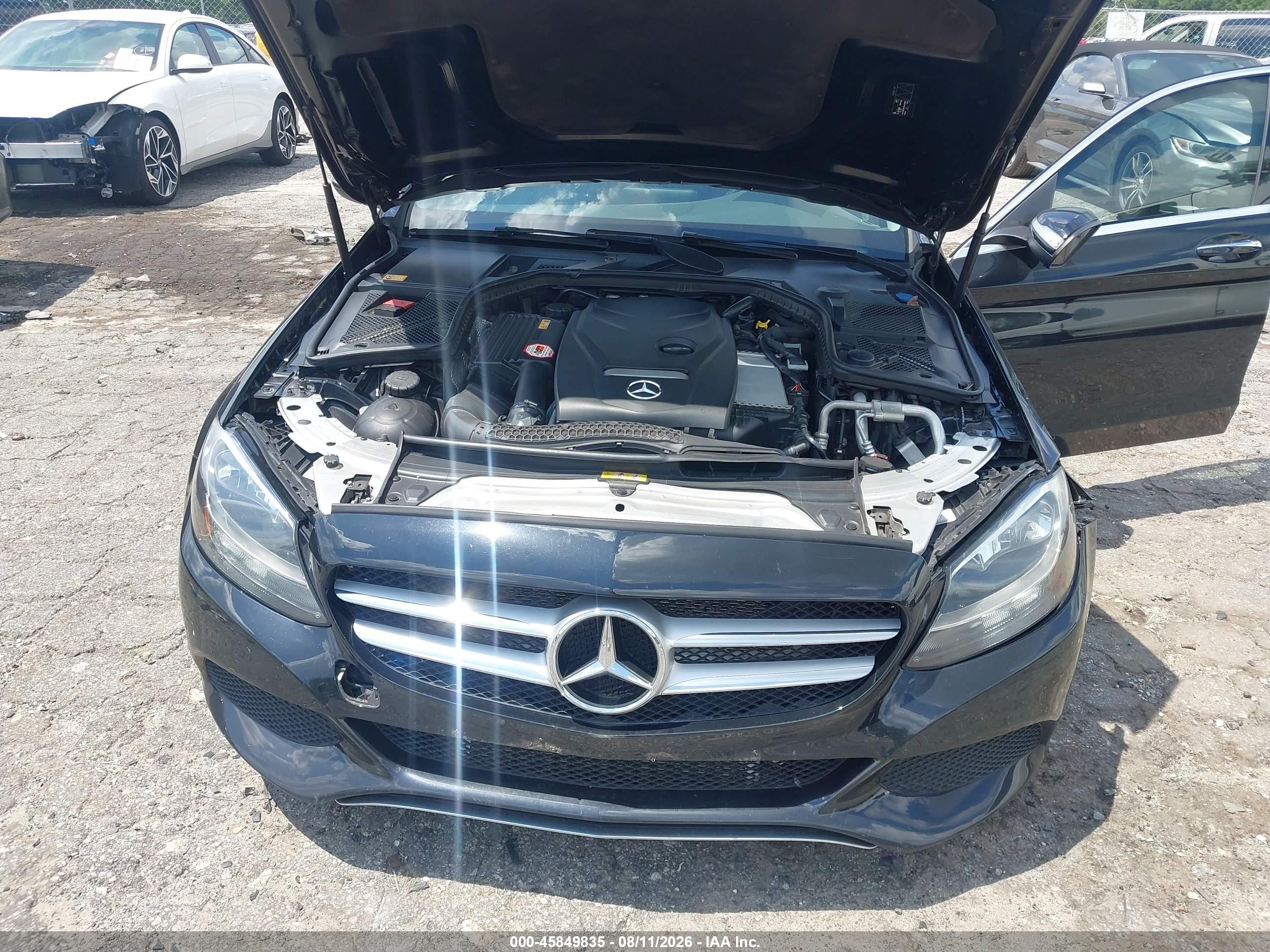 2015 Mercedes-benz C 300   Black vin: 55SWF4JB7FU055666