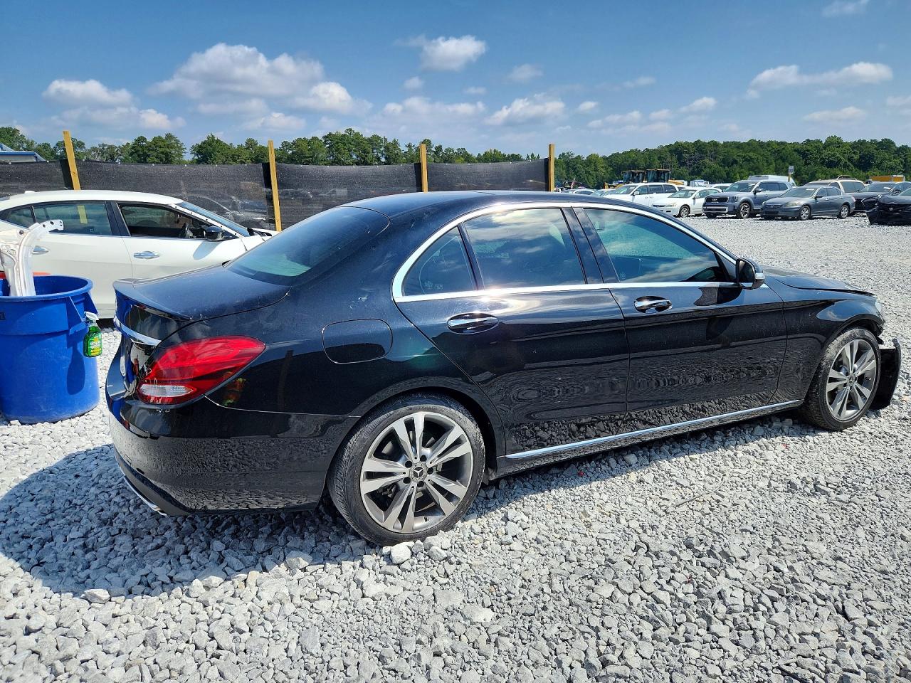 2015 Mercedes-benz C 300 Black vin: 55SWF4JB7FU061550