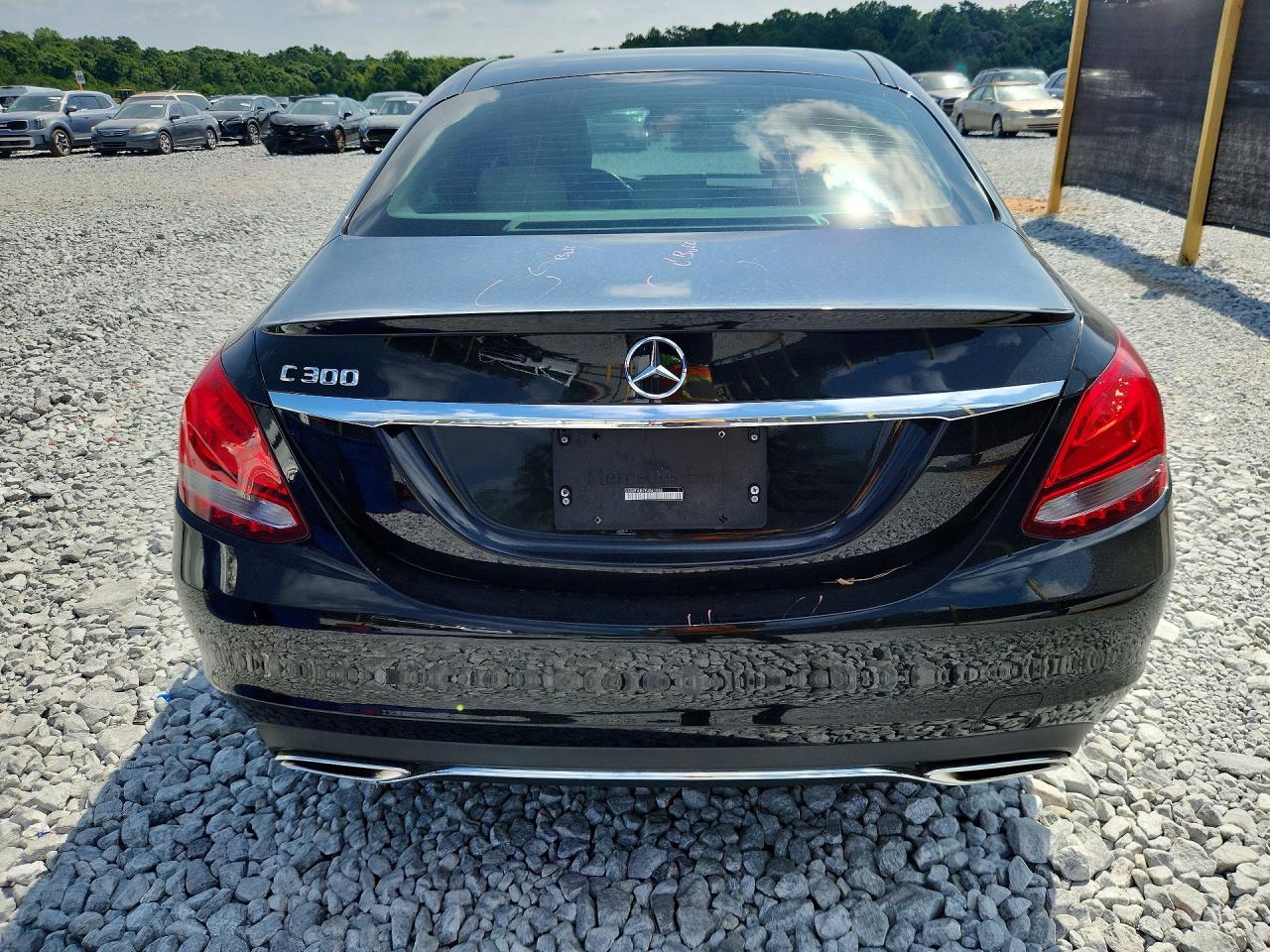 2015 Mercedes-benz C 300 Black vin: 55SWF4JB7FU061550