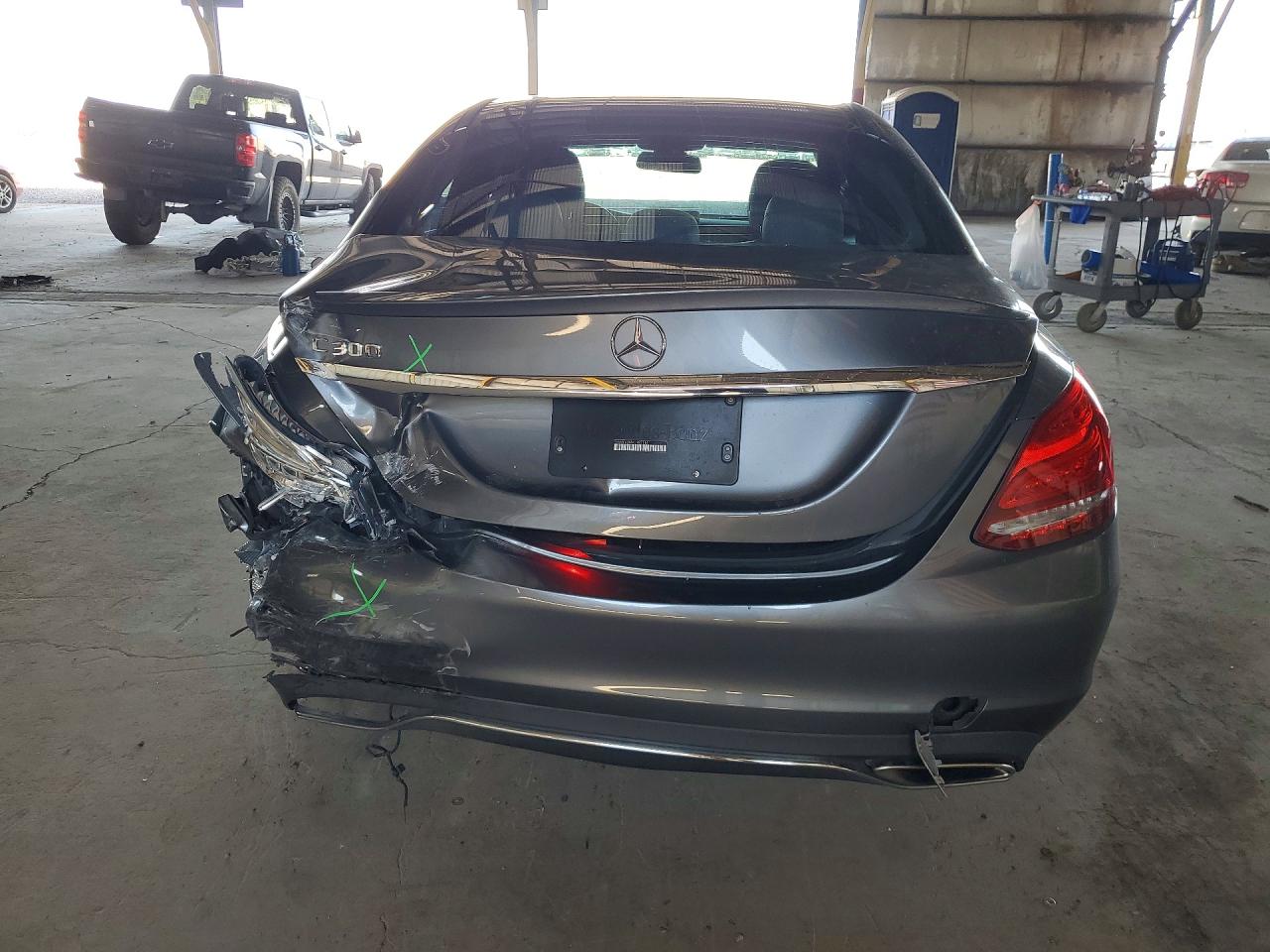 2017 Mercedes-benz C 300 Gray vin: 55SWF4JB7HU182114