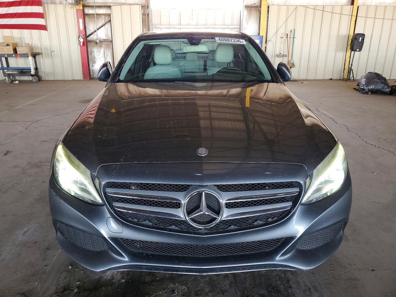 2017 Mercedes-benz C 300 Gray vin: 55SWF4JB7HU182114