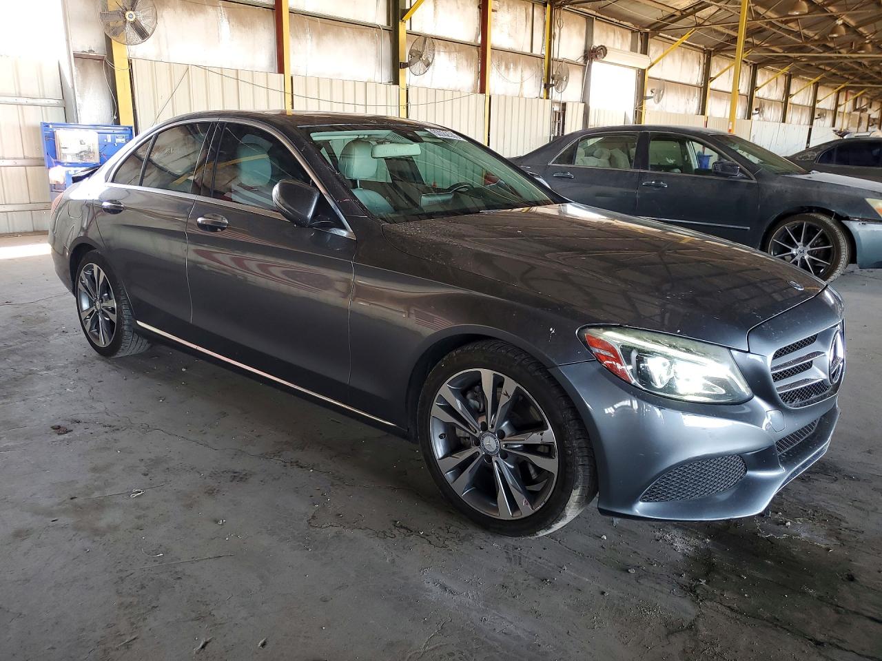 2017 Mercedes-benz C 300 Gray vin: 55SWF4JB7HU182114
