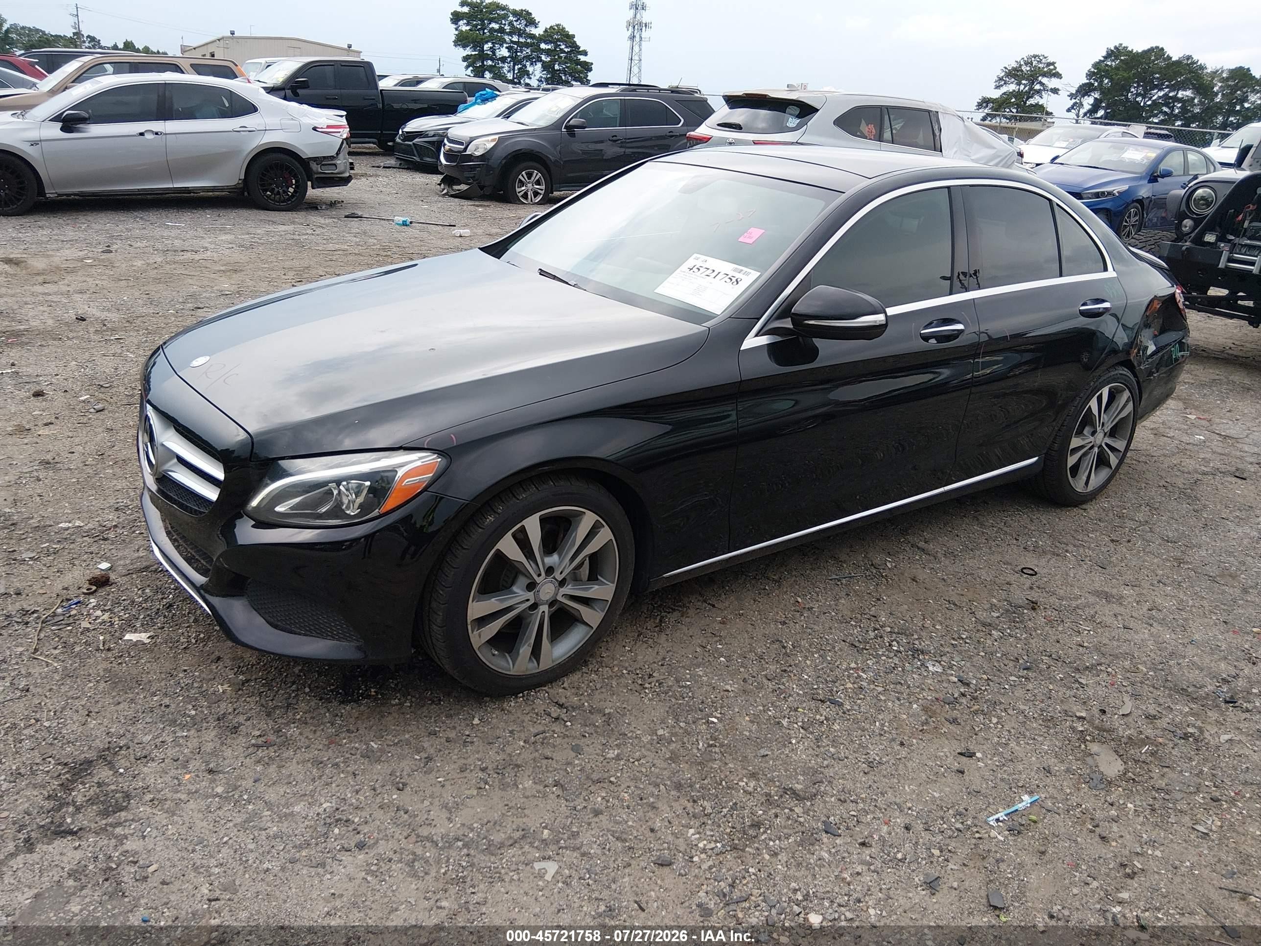 2015 Mercedes-benz C 300   Black vin: 55SWF4JB8FU059581