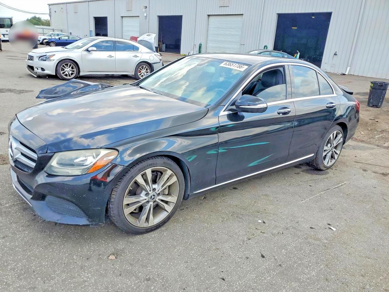 55SWF4JB8FU076333