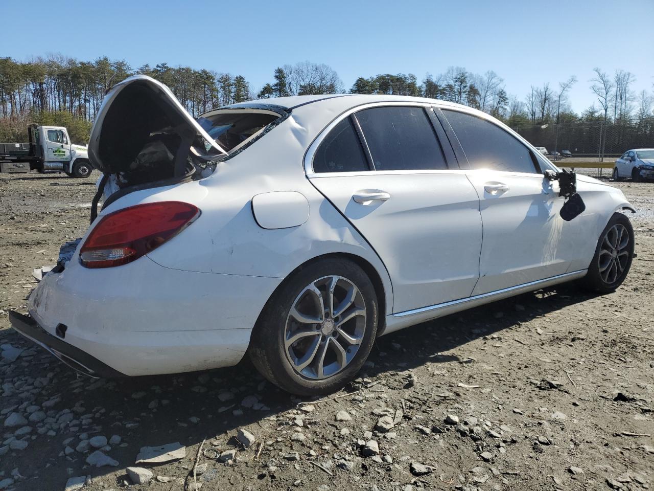 2016 Mercedes-benz C 300 Белый vin: 55SWF4JB8GU149038