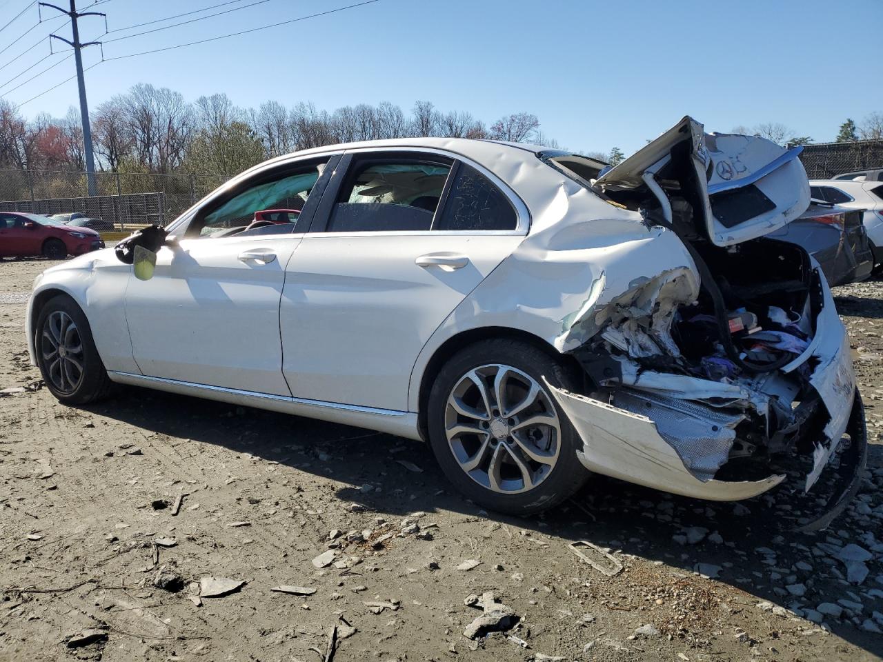 2016 Mercedes-benz C 300 Белый vin: 55SWF4JB8GU149038