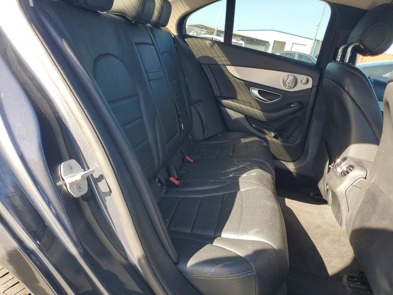 2015 Mercedes-benz C 300 Gray vin: 55SWF4JB9FU050923