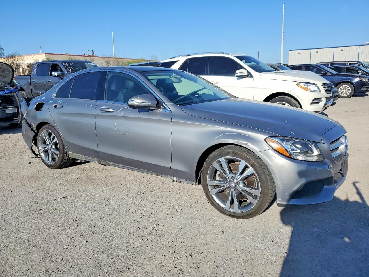 2015 Mercedes-benz C 300 Silver vin: 55SWF4JB9FU058715
