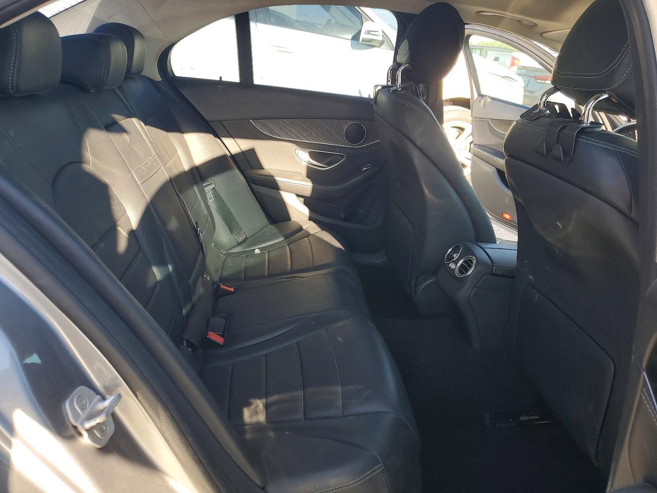 2015 Mercedes-benz C 300 Silver vin: 55SWF4JB9FU058715