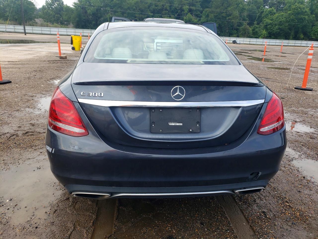 2015 Mercedes-benz C 300 Gray vin: 55SWF4JB9FU064076