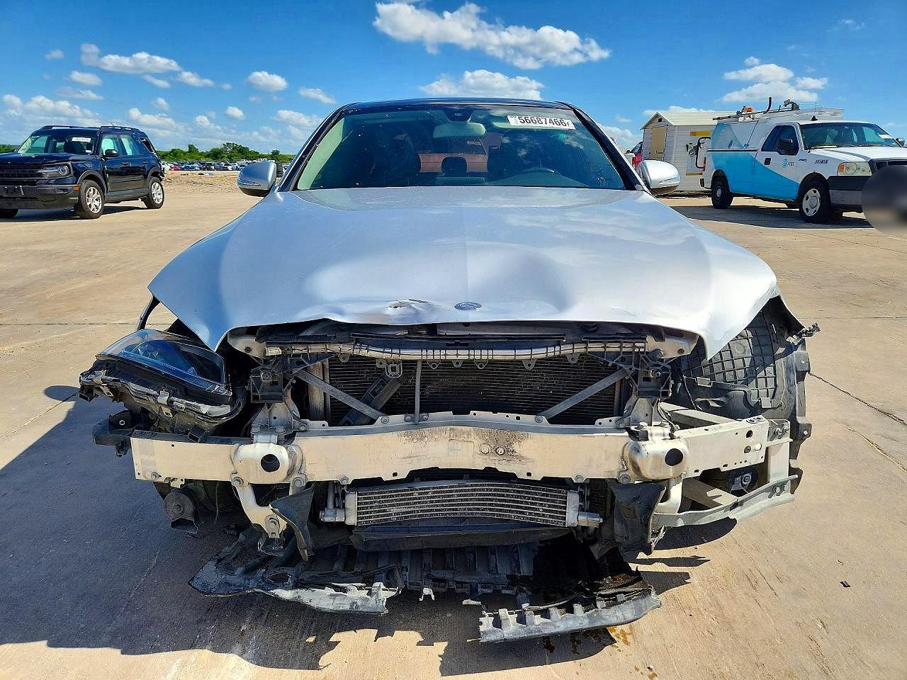 2015 Mercedes-benz C 300 Серебряный vin: 55SWF4JB9FU080696