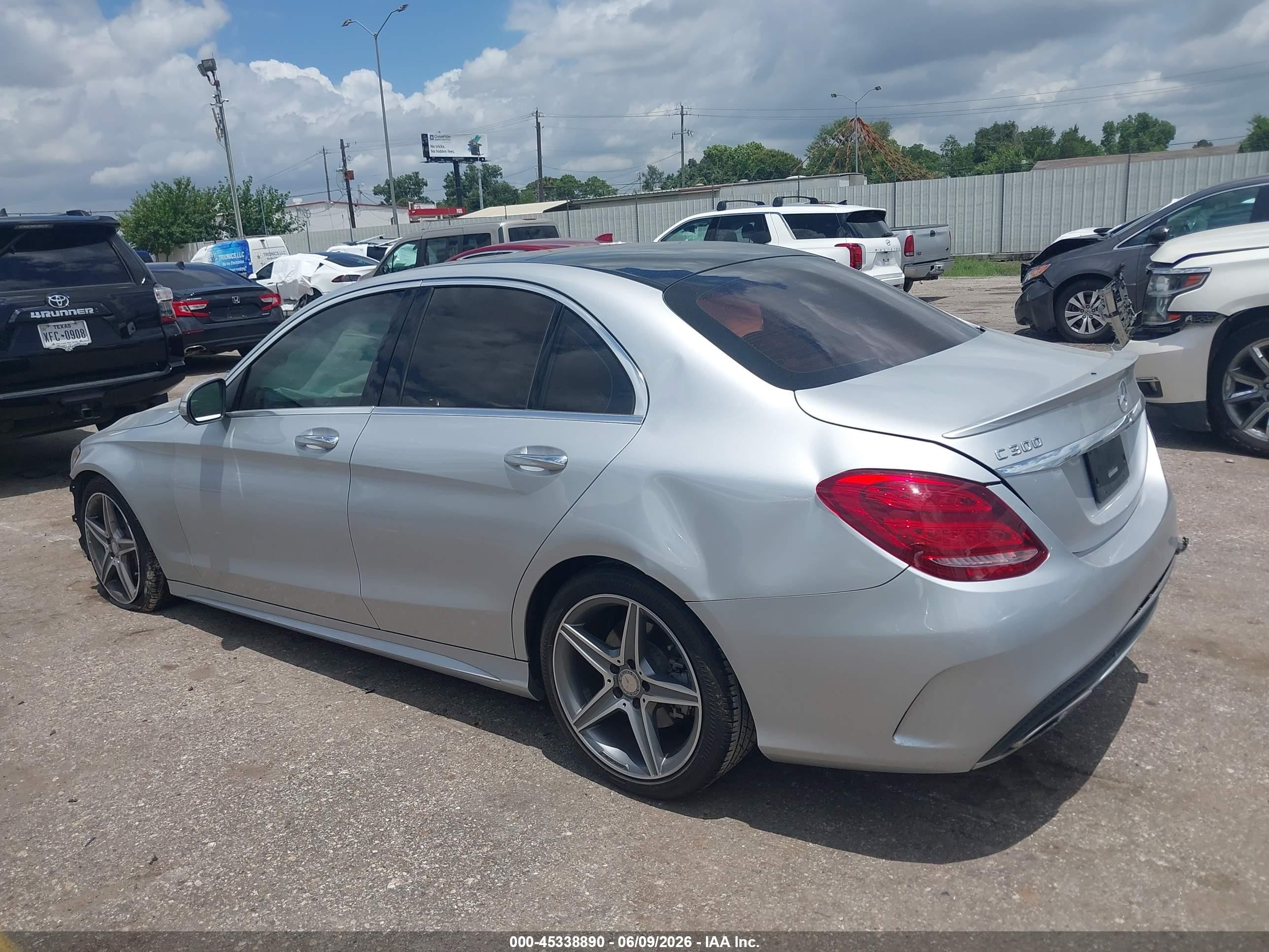 2015 Mercedes-benz C 300 Sport Silver vin: 55SWF4JB9FU091584
