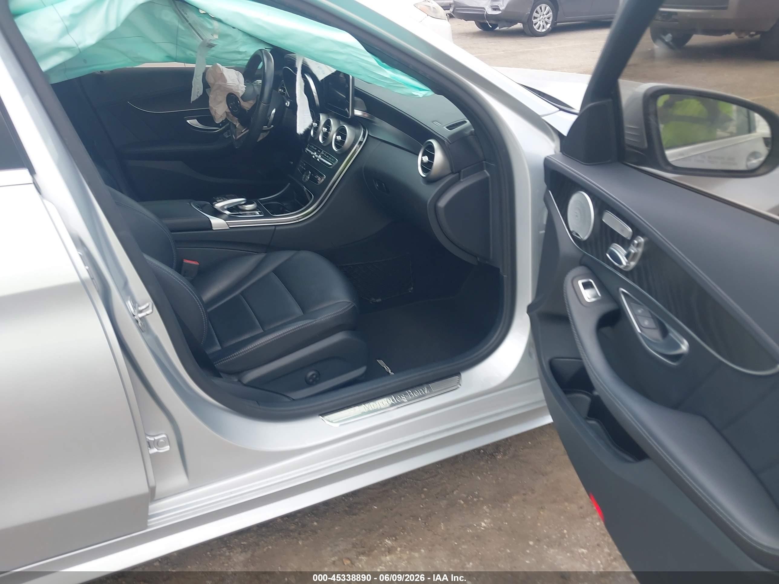 2015 Mercedes-benz C 300 Sport Silver vin: 55SWF4JB9FU091584