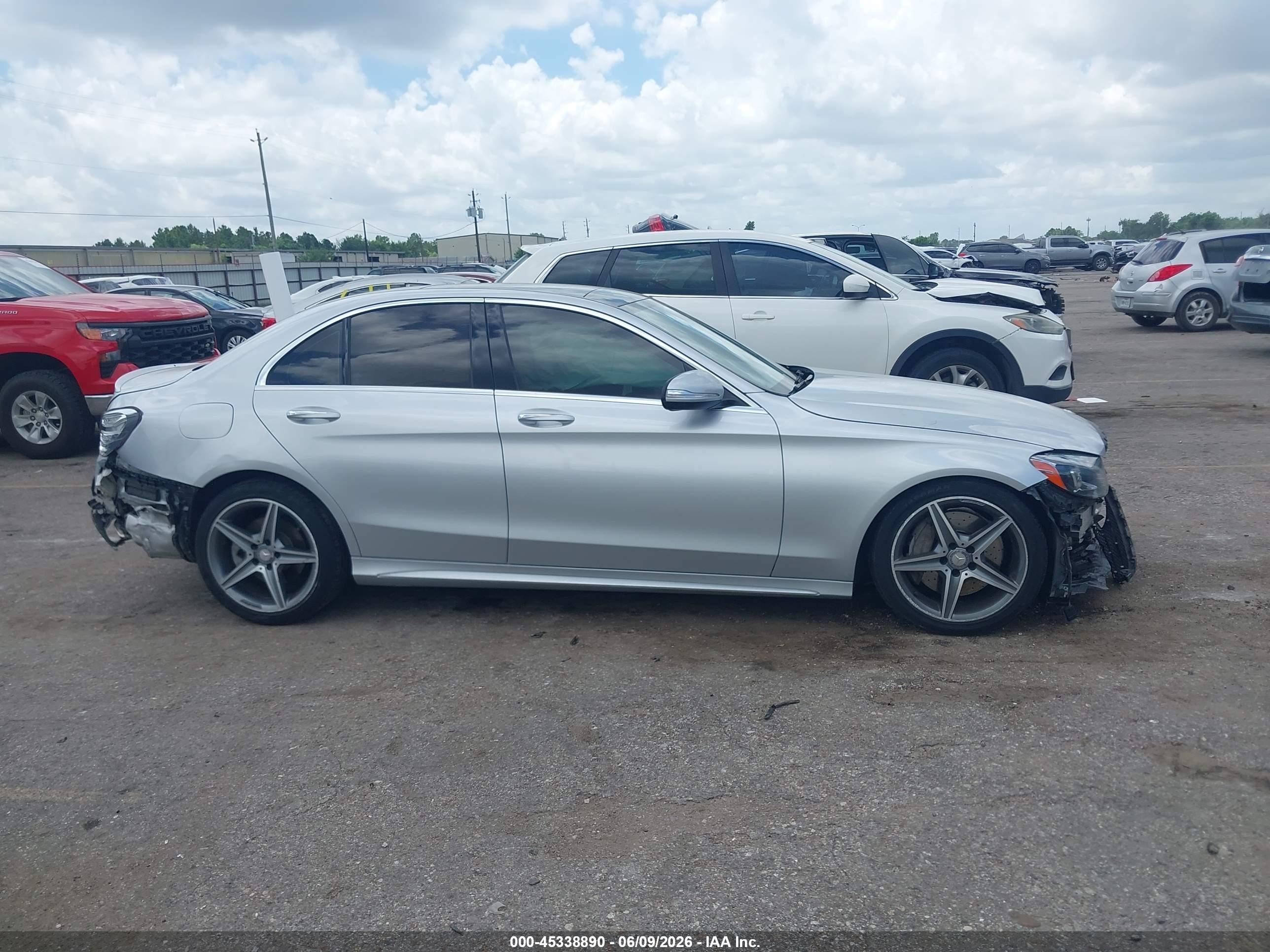 2015 Mercedes-benz C 300 Sport Silver vin: 55SWF4JB9FU091584