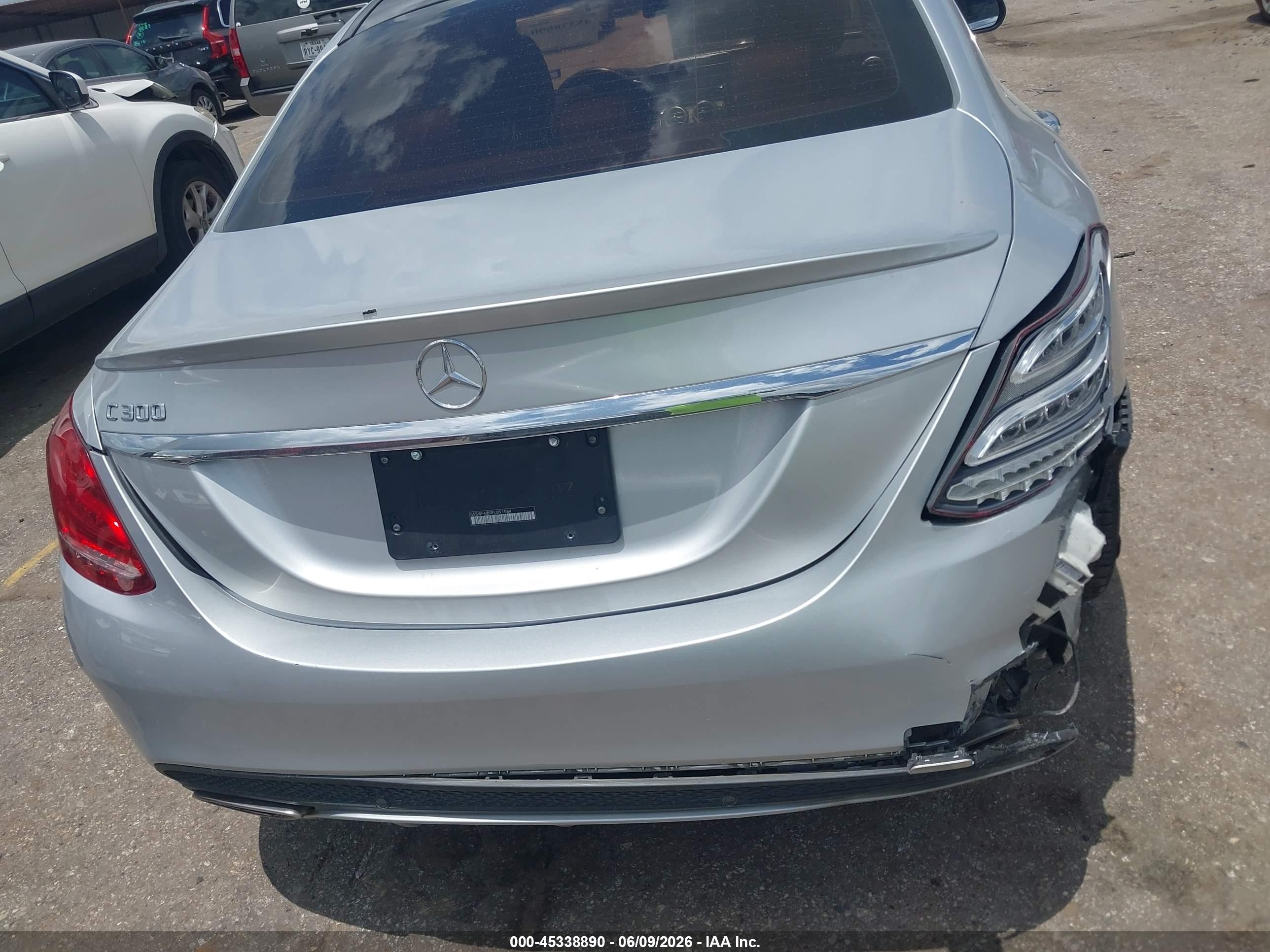 2015 Mercedes-benz C 300 Sport Silver vin: 55SWF4JB9FU091584