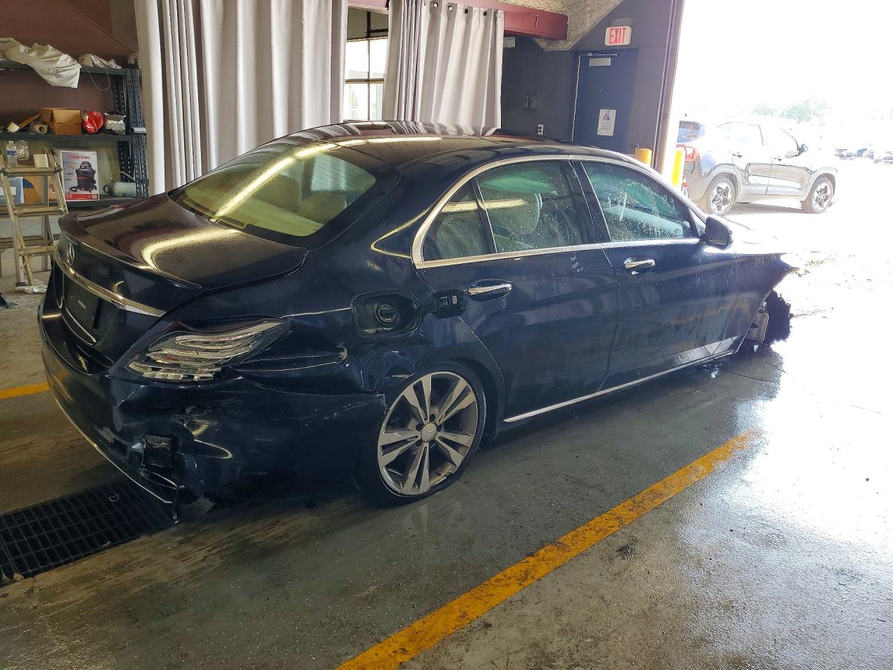 2016 Mercedes-benz C 300 Синий vin: 55SWF4JB9GU149887