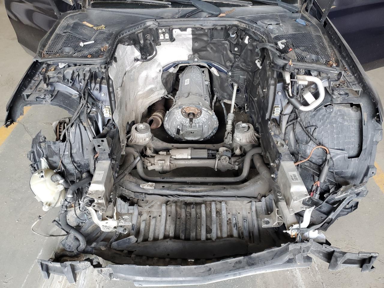 2016 Mercedes-benz C 300 Синий vin: 55SWF4JB9GU149887 Damage: Engine, Missing, Replacement Required